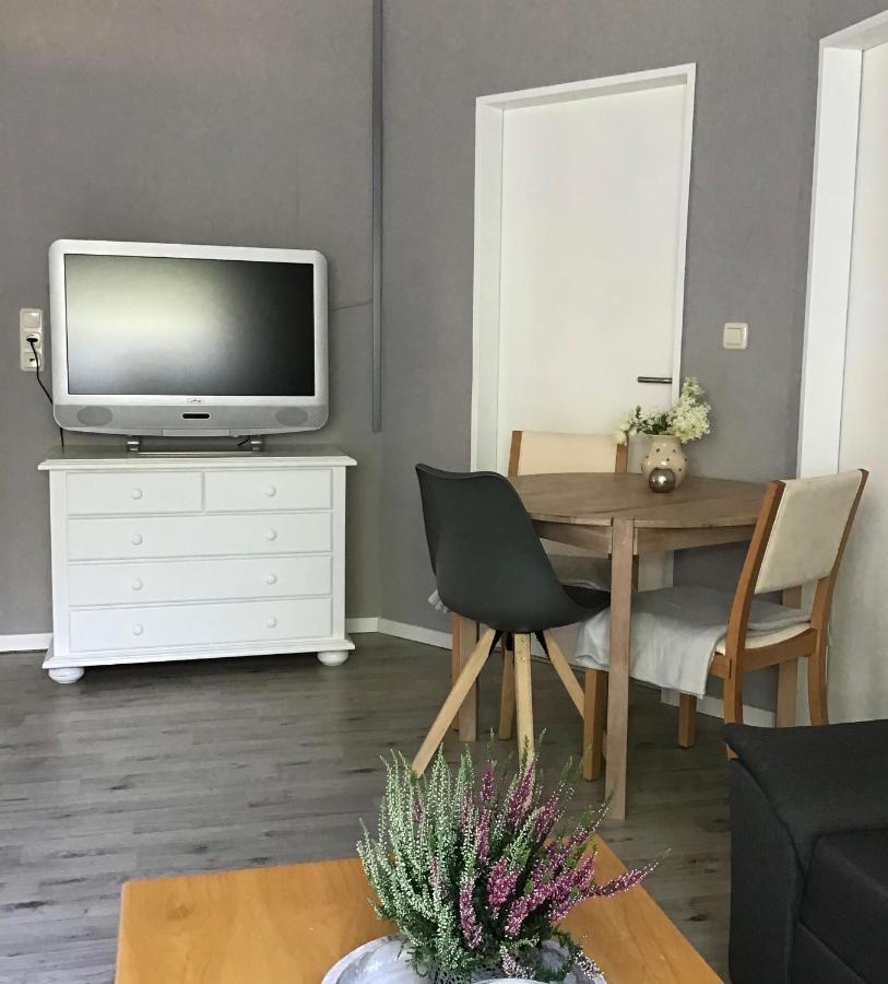 Apartment Am Park -Calluna Schneverdingen Buitenkant foto